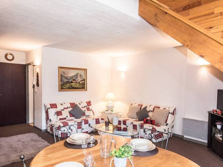 Gîte pour 6 personnes dans Office De Tourisme De Saint Laurent Soulan - 3