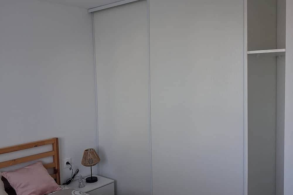 Apartamento entero, Charming T2 garden refurbished ideally located in Guilers, close to Brest in Guilers, Región de Brest