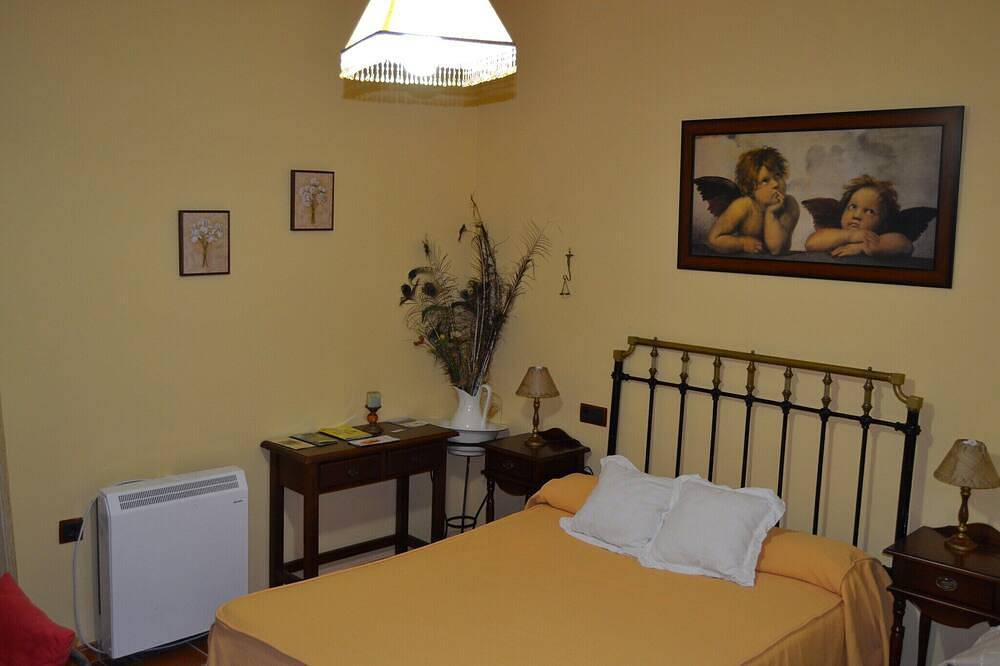 Apartamento entero, Cortijo andaluz tradicional con piscina en Córdoba in Moriles, Provincia de Córdoba