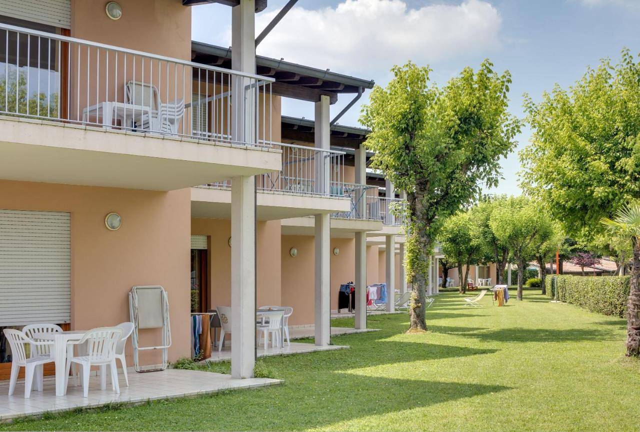 Residence Villaggio Tiglio in Sirmione, Prealpi Gardesane
