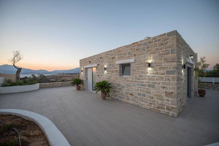 Location de vacances pour 3 personnes, avec jardin et vue dans Matala - 2