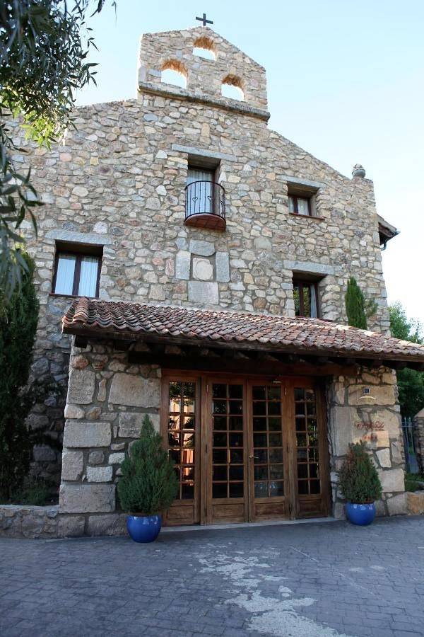 Hotel El Rancho in Torrecaballeros, Provincia de Segovia