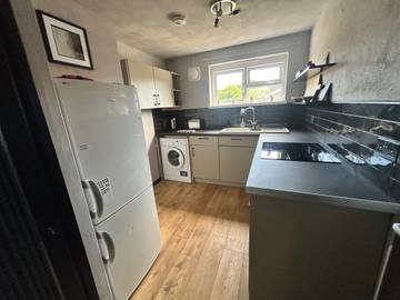 Holiday Letting for 3 People in Chichester, West Sussex, Photo 1