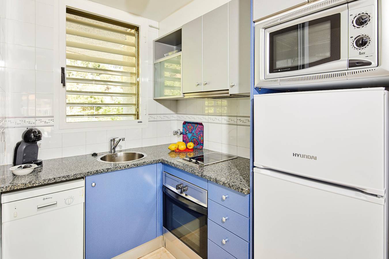 Entire apartment, Apartment (5 Adults ) Street View in l'Estartit, Estartit