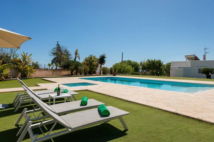 Villa für 6 Personen, mit Terrasse und Garten auf Ibiza - 2