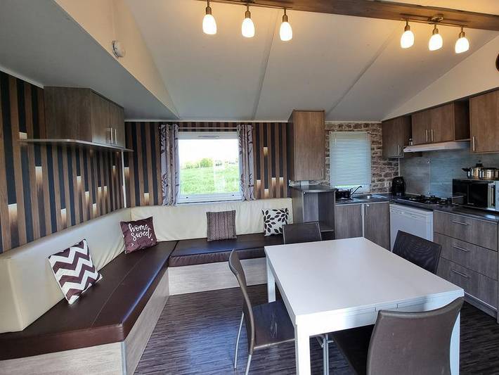 Camping für 6 Personen, mit Kinderpool in Burgund - 3