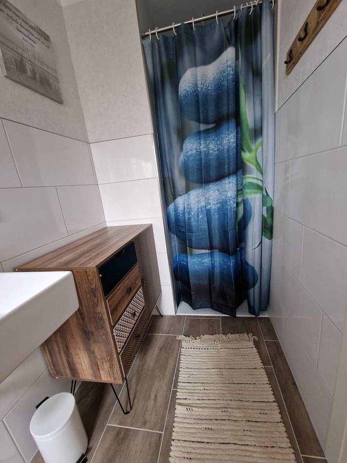 Ferienwohnung für 4 Personen, mit Terrasse und Garten in Albertsdorf - 3