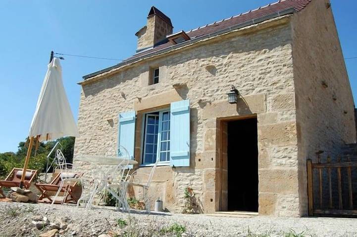 Location de vacances pour 2 personnes, avec jardin dans Haute-Marne