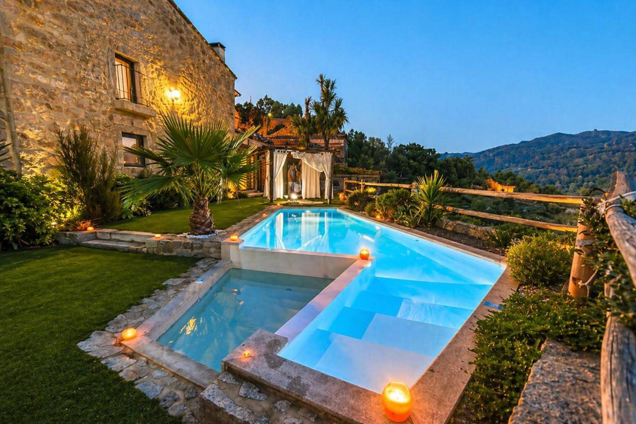 Casa Love Story - Piscina, Sauna & Jacuzzi in Soajo, Parque Nacional da Peneda-Gerês