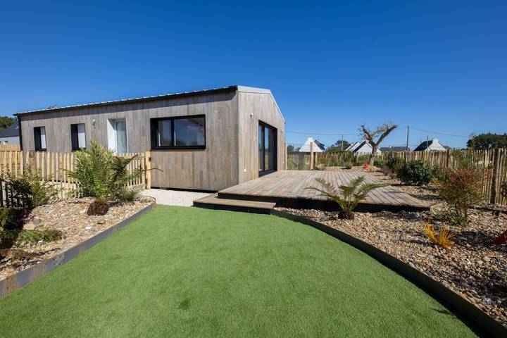 Location de vacances pour 6 personnes, avec terrasse et jardin dans Plage Du Petit Rohu Saint Pierre Quiberon - 2