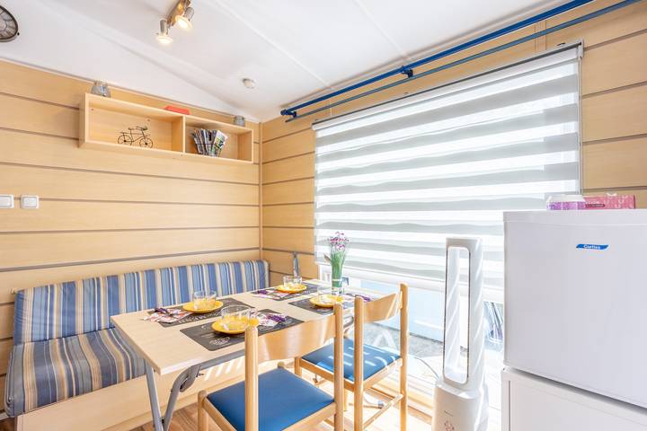 Camping pour 4 personnes, avec bassin pour enfant et jacuzzi en Vendée - 3