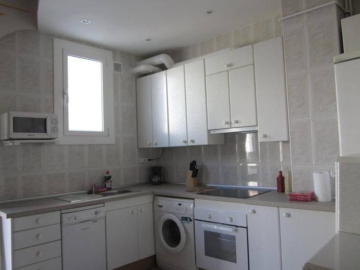 Ganze Wohnung, Three-Bedroom Apartment in Barcelona Zentrum, Barcelona