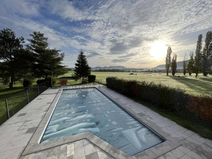 Cottage pour 8 personnes, avec vue ainsi que piscine et jardin dans Nompatelize