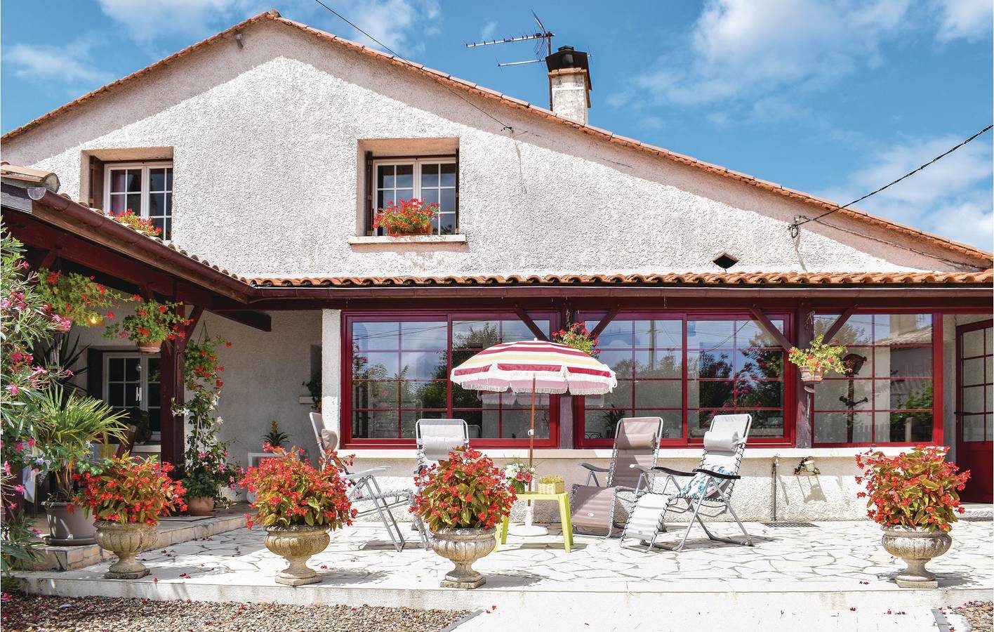 Vacation Rental for 5 Guests in Massugas, Langon region