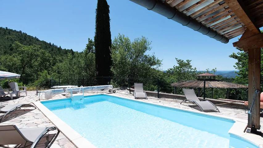 Maison de vacances pour 5 personnes, avec piscine et jardin