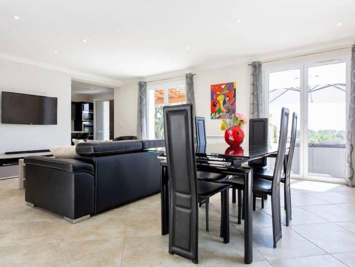 Location de vacances pour 4 personnes, avec jardin et terrasse à Le Rouret - 4