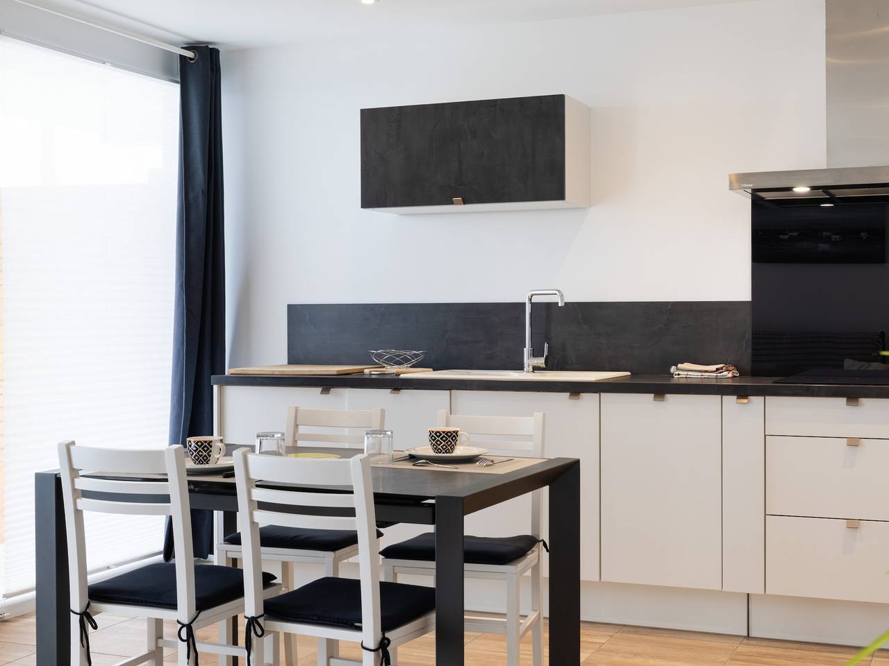 Appartement entier, Appartement Au Point De Vue 'Gîte Île Grande' avec vue mer, terrasse privée et Wi-Fi in Perros-Guirec, Côte de Granit Rose