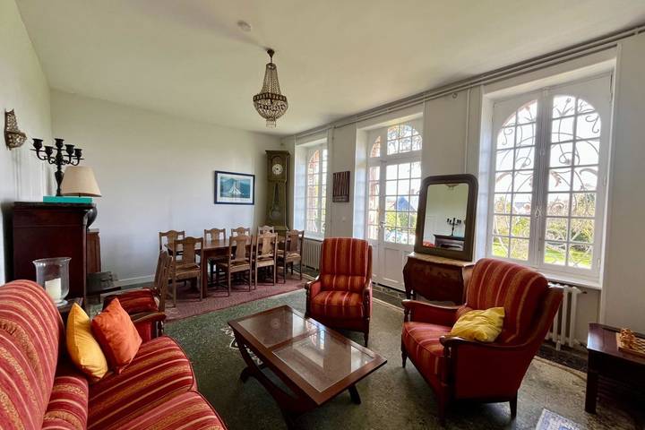 Location de vacances pour 9 personnes, avec jardin à La Richardais - 2