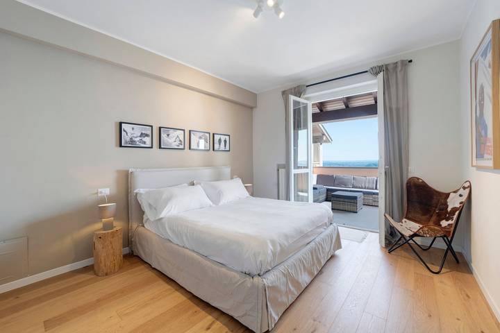 Hel lejlighed, Monte Lago Suite – Breathtaking Lake View in Belgirate, Belgirate Kommune