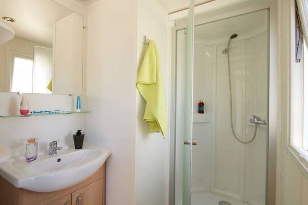 Mobilhome Landes 3 Chambres in Saint-Julien-en-Born, Côte d’Argent