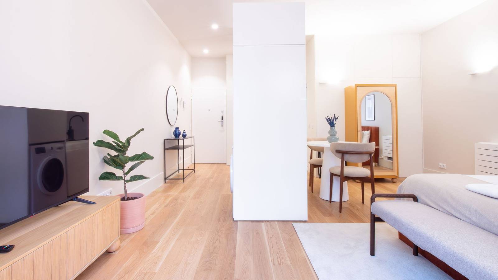 Ganze Wohnung, Miguel Bombarda 259 - Studio C by Lovelystay in Miragaia (Porto), Porto