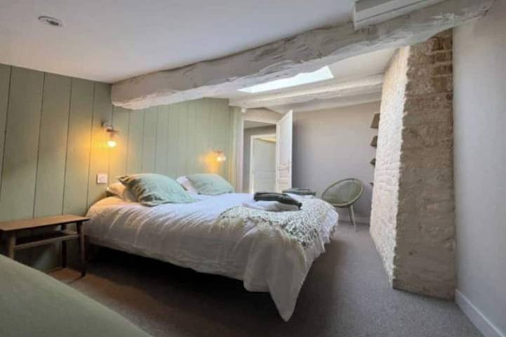 Location de vacances pour 10 personnes, avec piscine à Prailles - 3