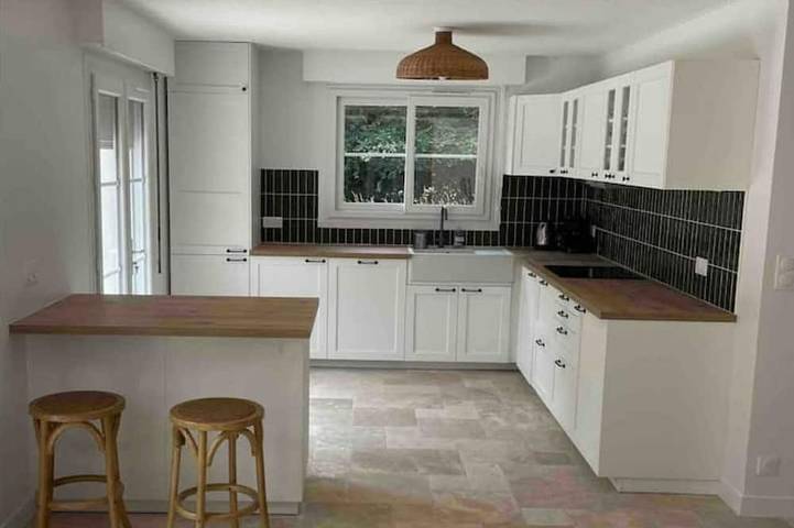 Location de vacances pour 12 personnes, avec jacuzzi à Auberville