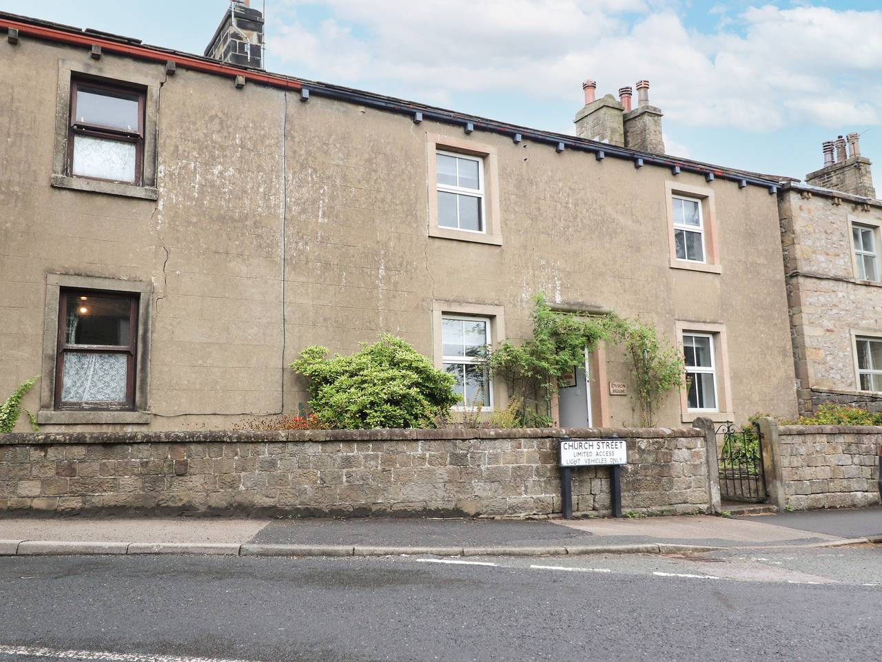 Dyson House in Yorkshire Dales National Park