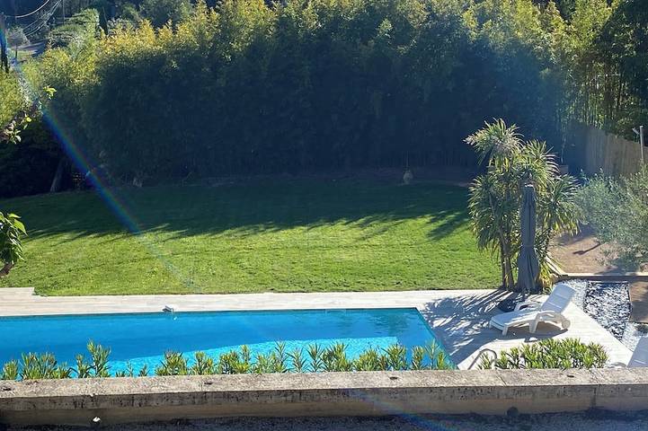 Location de vacances pour 6 personnes, avec jacuzzi et jardin à Aix-en-Provence