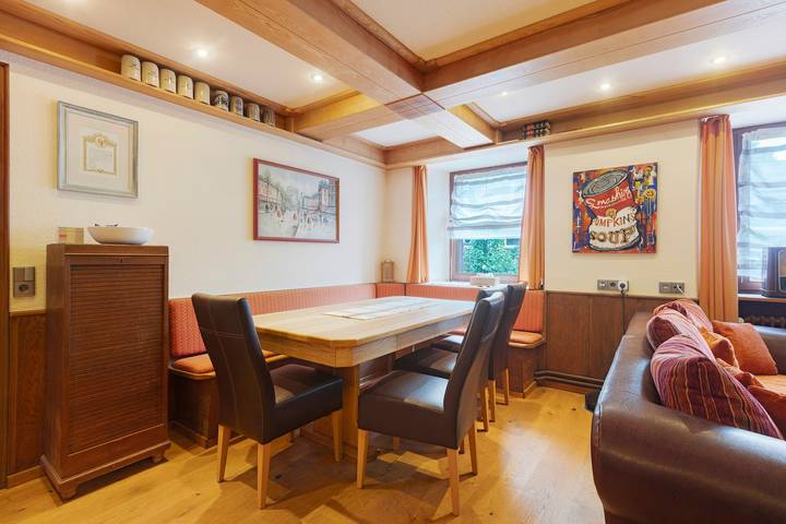 Ganze Wohnung, Apartment 'Zur Ankegass' mit privater Terrasse, Gemeinschaftsgarten und Wlan in Görwihl, Südschwarzwald