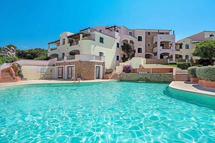 Appartamento per 4 persone, con Piscina per bambini a Santa Teresa di Gallura