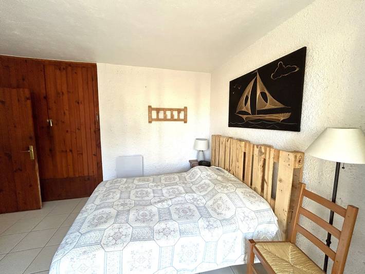 Gîte pour 6 personnes, avec balcon dans Plage des Pins - 3