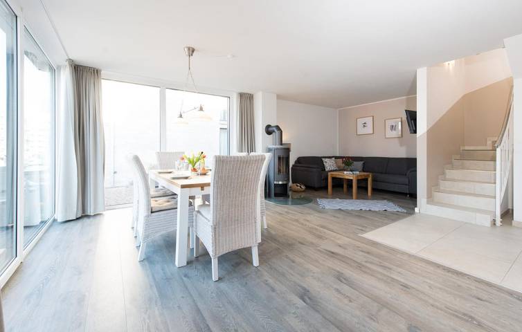 Gemütliches Strandapartment mit Terrasse und Parkplatz in Olpenitz, Kappeln
