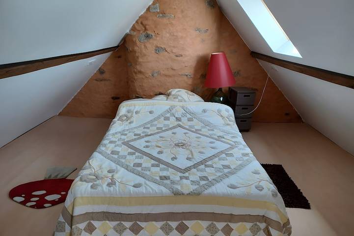 Location de vacances pour 2 personnes, avec jardin à Chamberet - 2