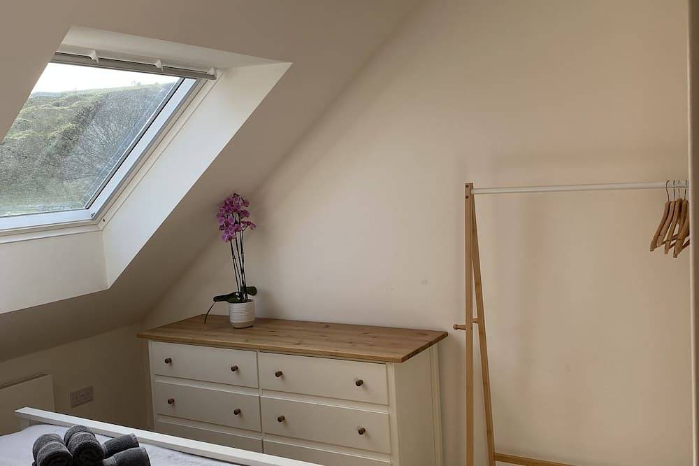 Entire apartment, Gorgeous Apartment with Stunning Views, Old Town. Family friendly. in Edinburgh, Edinburgh and Lothian