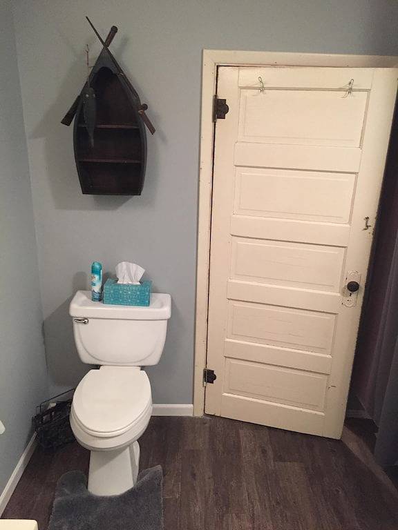 Vacation house for 12 people, with yard, with pets in Kansas