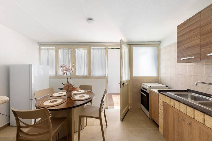 Hel lejlighed, Apartment 'L'Aurora B&B - Suite Tramonto' with Shared Terrace, Wi-Fi and Air Conditioning in Ugento, Taranto-bugten