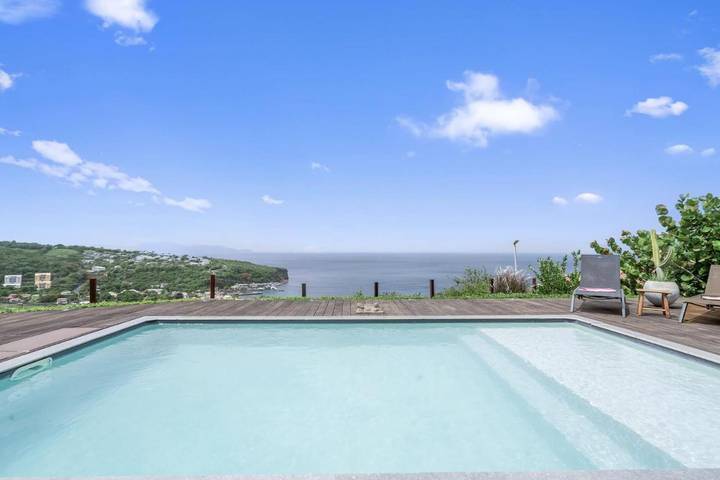Villa pour 6 personnes, avec jardin et piscine