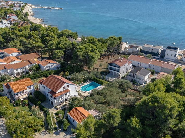 Geheel appartement, Vesela in Vir