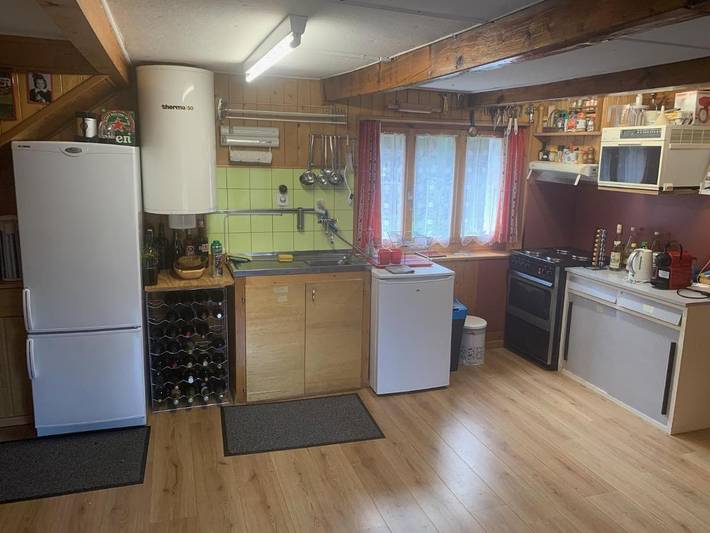Gîte pour 6 personnes, avec terrasse ainsi que vue et jardin à Salvan - 3