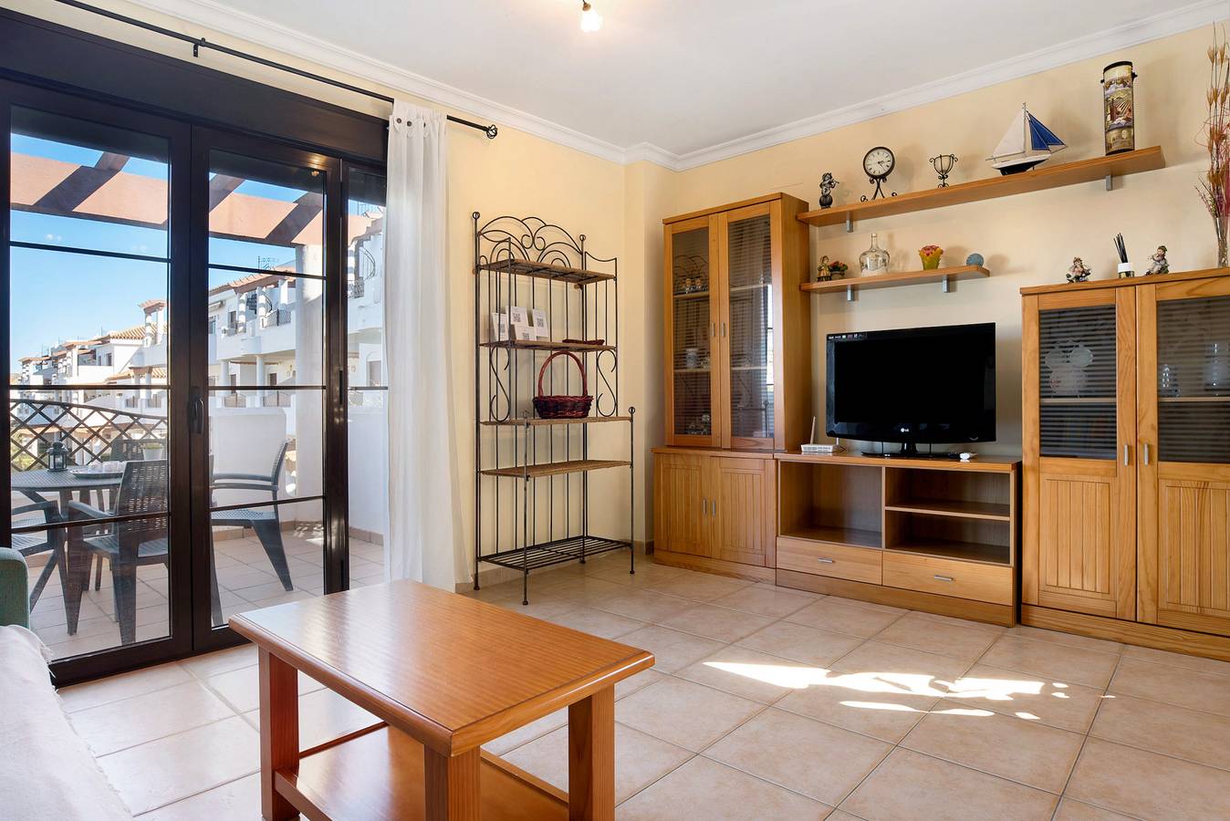 Ganze Wohnung, Ferienwohnung '1ª Pl Coto De Santi Petri 159' mit Gemeinschaftspool, Wlan und Klimaanlage in Playa La Barrosa, Chiclana de la Frontera
