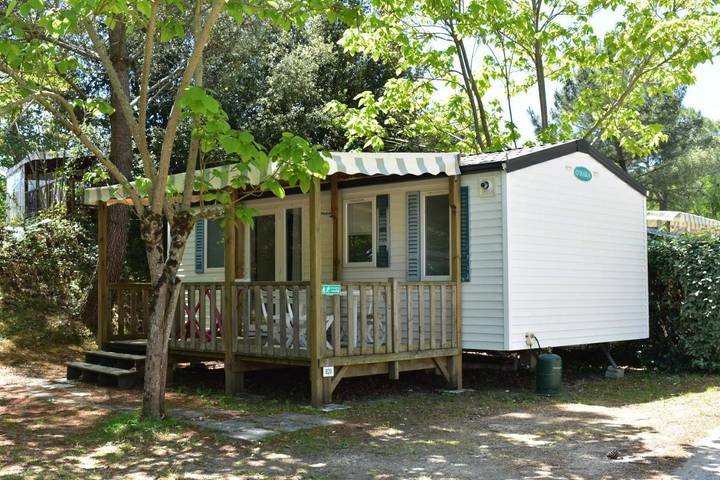 Location de vacances pour 5 personnes, avec vue et bassin pour enfant ainsi que jardin et piscine, animaux acceptés à Saint-Augustin - 3