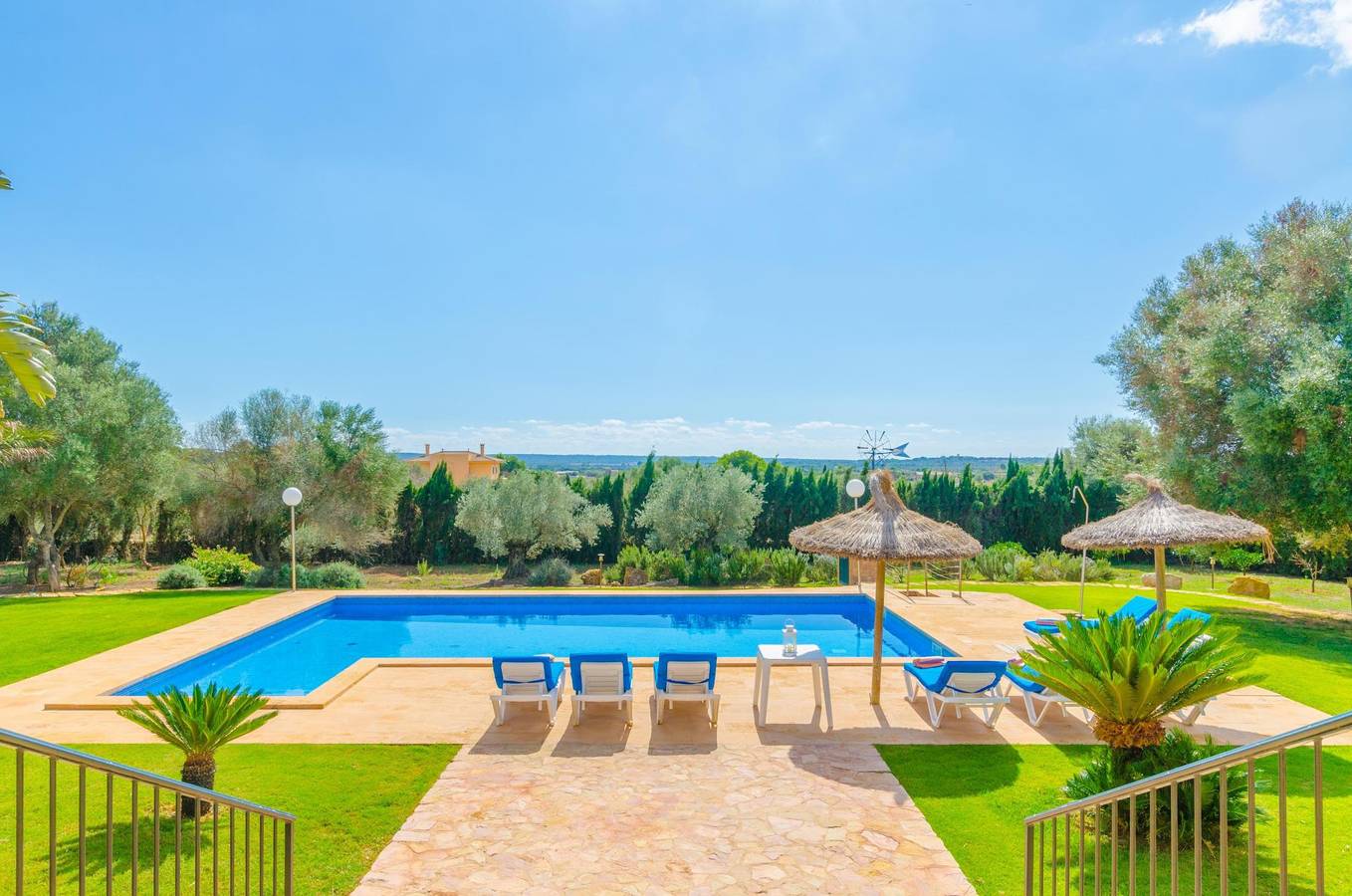 Can Bou – Villa mit Privatpool am Stadtrand von Ses Salines und nur 4 km vom Strand entfernt. Wifi gratis. in Ses Salines, Mallorca Süden