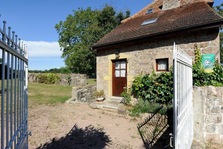 Gîte pour 2 personnes, avec Terrasse et Jardin