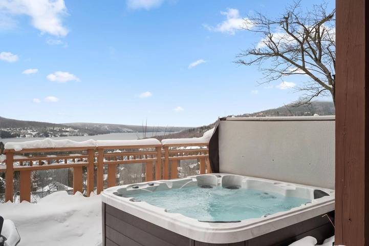 Apartamento de vacaciones para 6 personas, con balcón y jacuzzi - 1