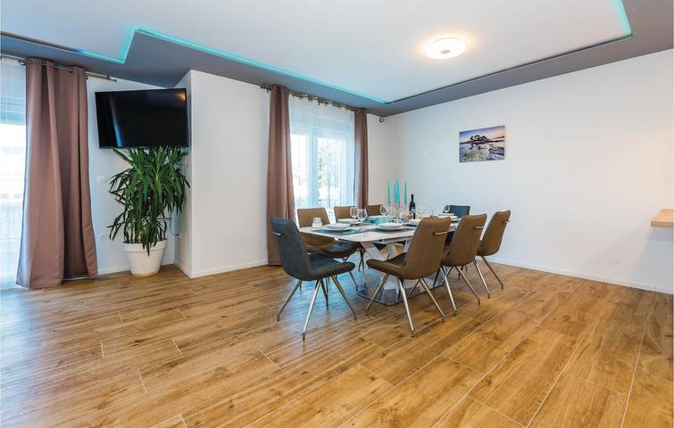 Location de vacances pour 10 personnes, avec terrasse à Šibenik - 4