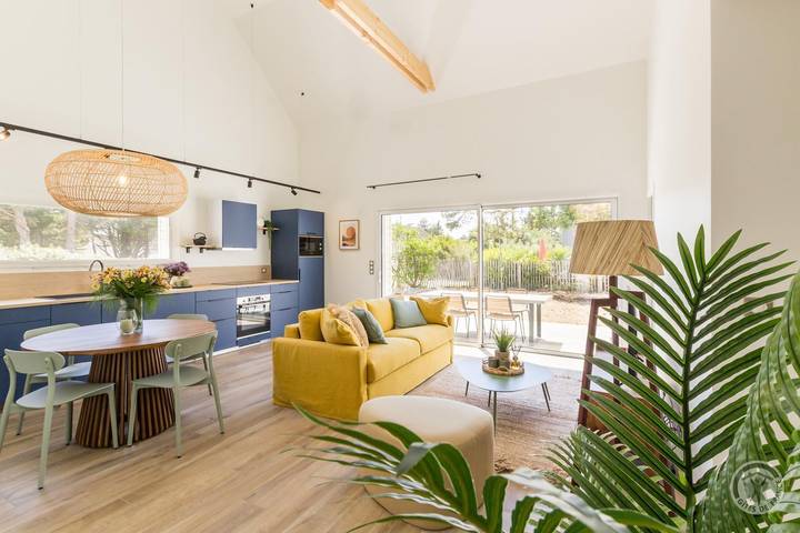 Gîte pour 4 personnes, avec terrasse et jardin, animaux acceptés à Portbail - 2