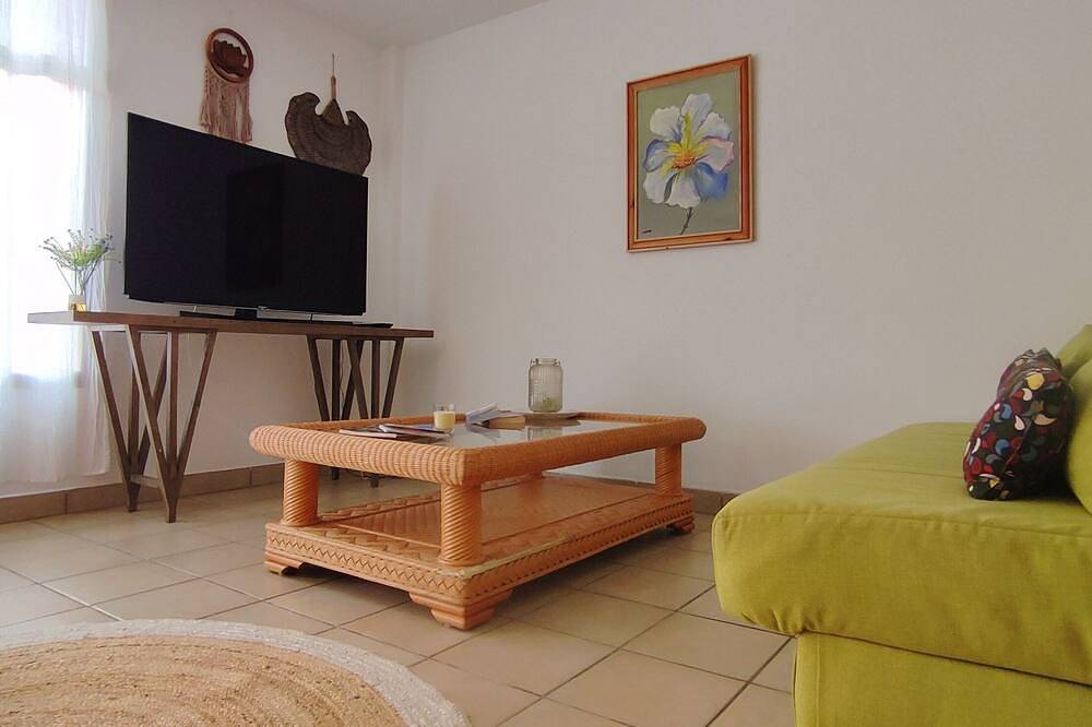 Apartamento entero, Ferienwohnung Esquinzoplaya und Meer in Mal Nombre, Pájara