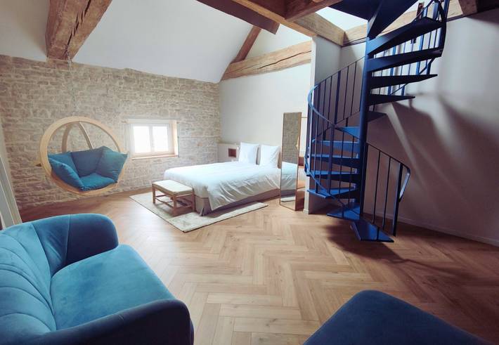 Gîte pour 17 personnes, avec jardin et terrasse, animaux acceptés dans Saône-et-Loire - 4