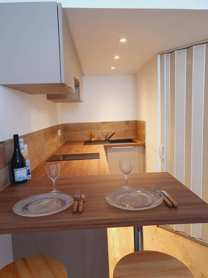 Gîte pour 2 personnes, avec vue dans Plage Saint Francois Ajaccio - 3